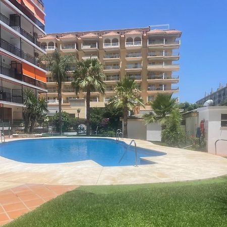 Apartamento Piso A Estrenar Junto A La Playa Fuengirola Exterior foto