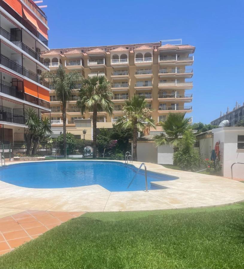 Apartamento Piso A Estrenar Junto A La Playa Fuengirola Exterior foto